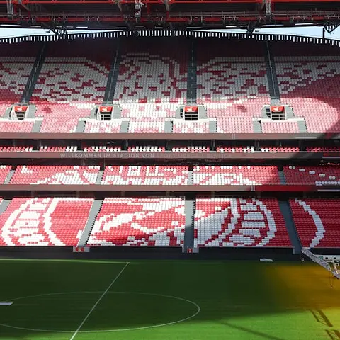 Tribune centrale de l'Estádio da Luz