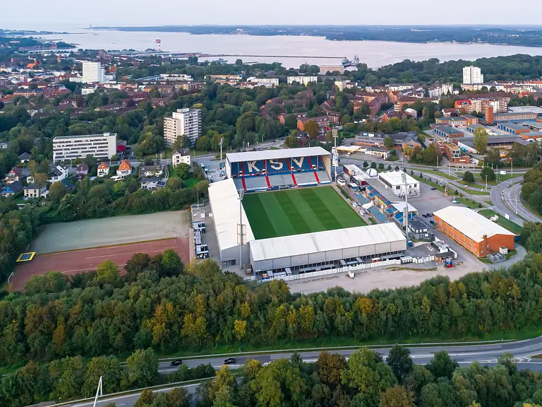 photo Holstein-Stadion