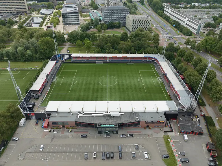 photo Van Donge & De Roo Stadion