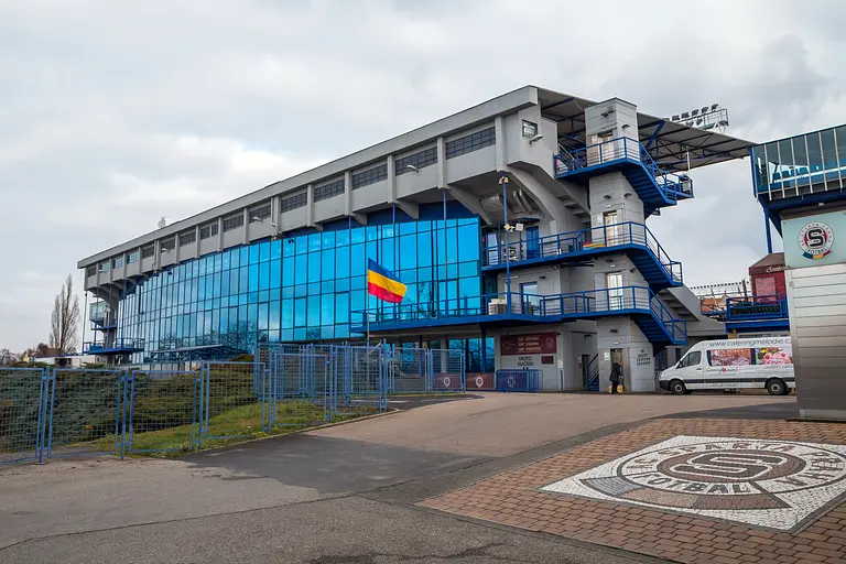 Stadion Letná