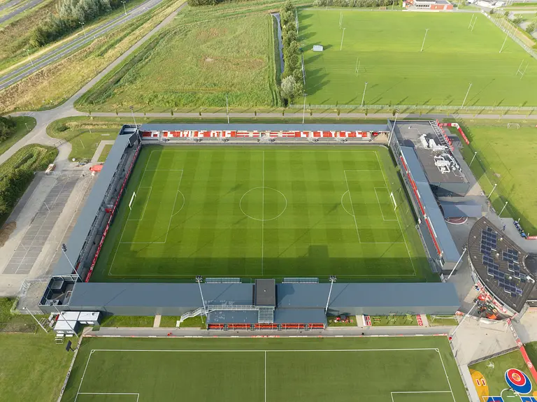 photo Yanmar Stadion