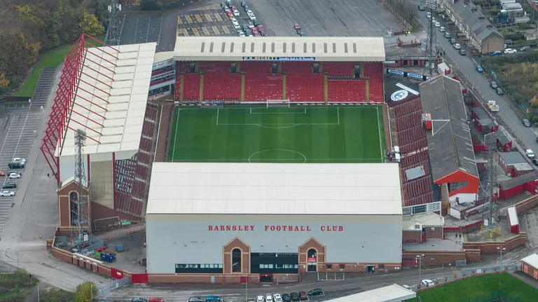 photo Oakwell Stadium