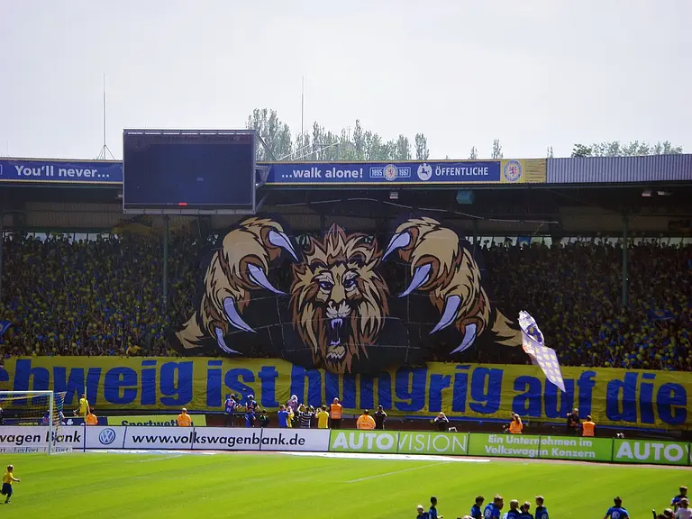 photo Eintracht-Stadion