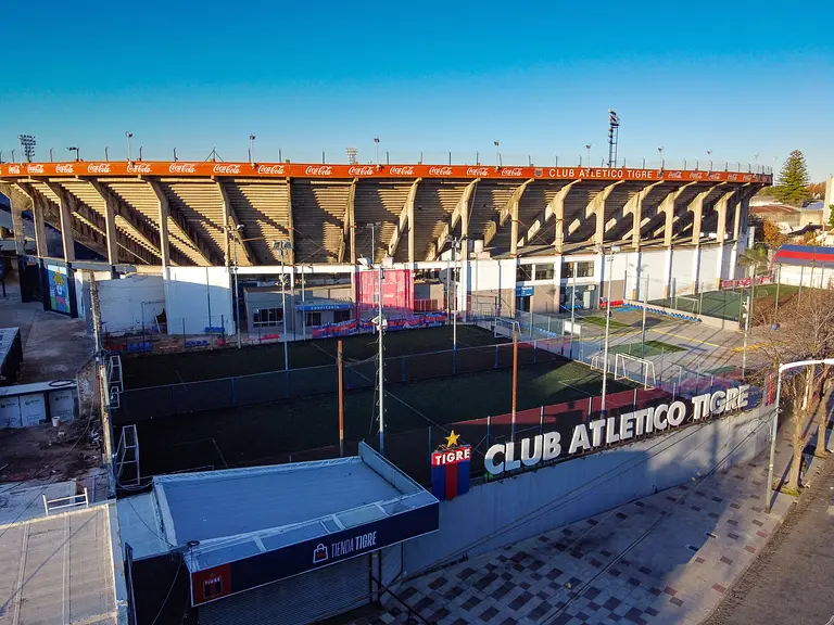 photo Estadio Jose Dellagiovanna